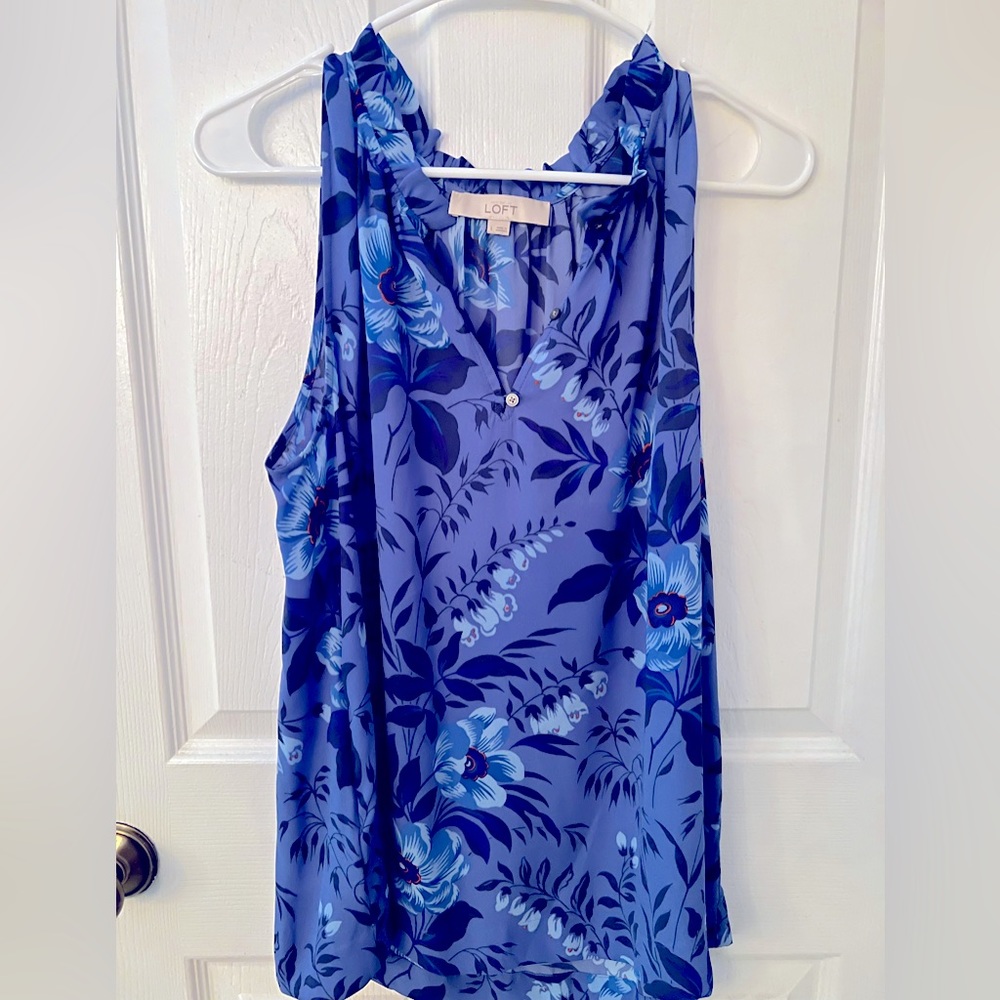 LARGE LOFT Flowy Sleeveless Blue Floral Print Top w/ Small Ruffle Neckline